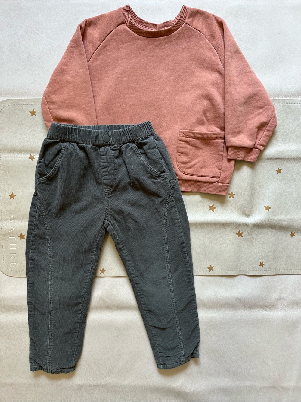 4/5 Zara Salmon Orange Crewneck & Green Gray Corduroy Pants